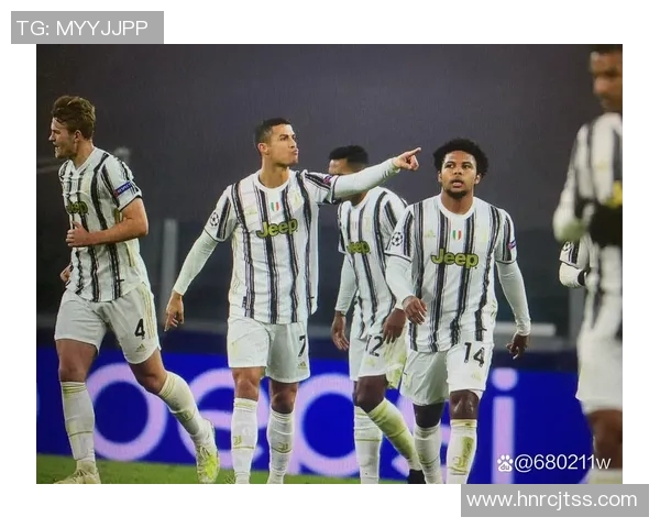 巴萨与尤文经典对决回顾球场上的战术较量与精彩瞬间解析